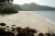 Северное побережье острова Юнион Айленд - здесь имеется большой песчаный пляж и небольшие соседние пляжи с большими холмами, Фотография Яна Гранта, 2005 год