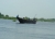 Суданские рыбацкие лодки идут по Нилу